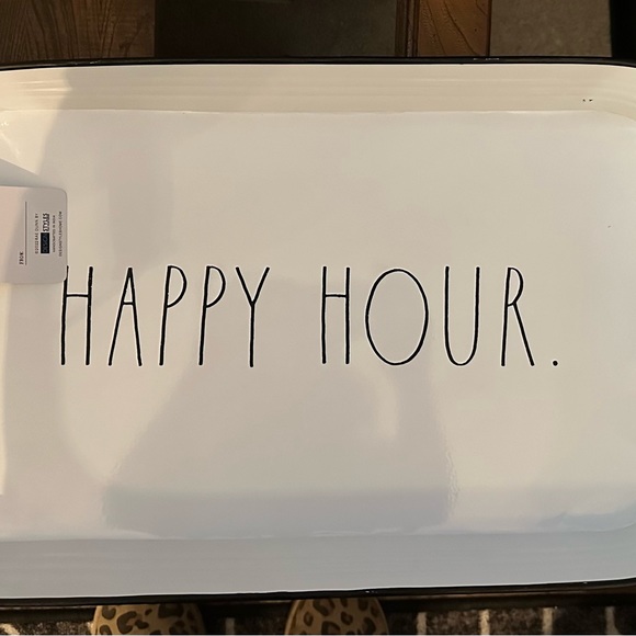🎁🎉🎁🎁BLACK FRIDAY DEAL Rae Dunn "Happy Hour" serving tray w/ wooden handles - Picture 3 of 4